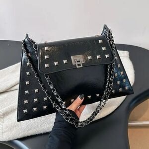 Black Faux-Leather Vintage Boho Shoulder Bag Purse